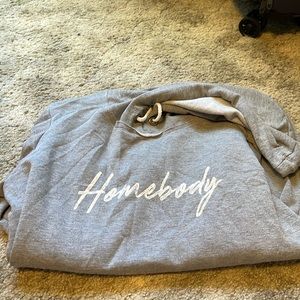 3 XXL SWEATSHIRTS EUC 2with hoods, all with pockets